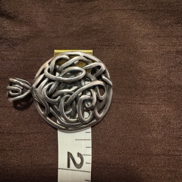 Silpada Winding Curve Patterned Oxidized Sterling Silver Pendant - Picture 2 of 3